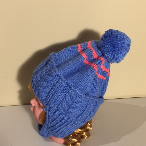 Hand Knit Child's Winter Hat + 2 Pairs Mittens - Picture 4 of 15